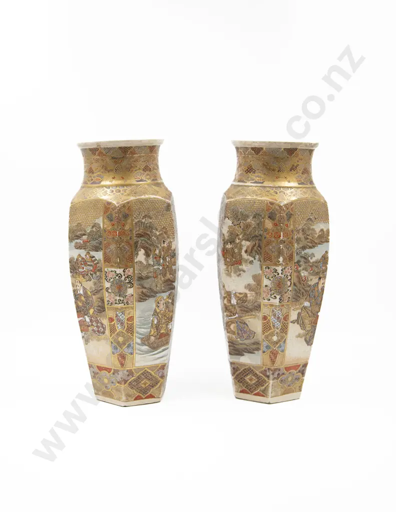 Pair of Meiji Period Satsuma Vases Image 1++