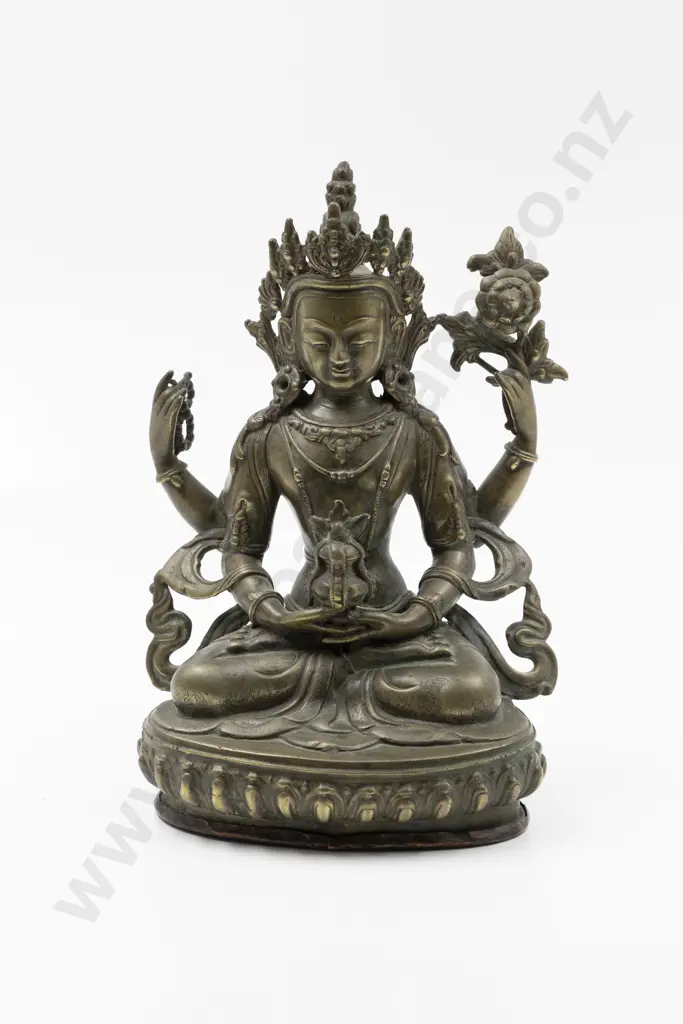 A Tibetan Bronze Figure Of Chenrezig (Avalokitesvara) Image 1++