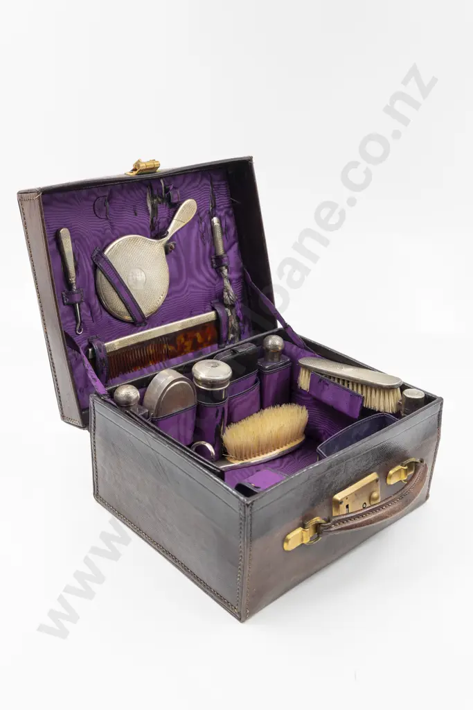 Geo V Leather Cased S/S Dressing Table Set Image 1++