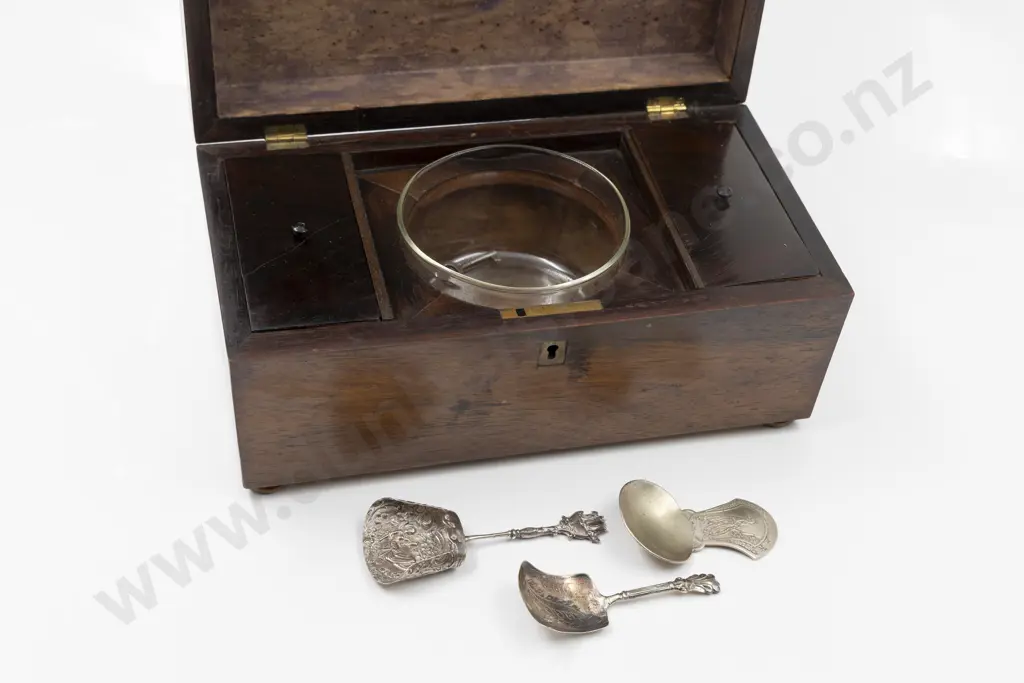 Regency Rosewood Tea Caddy Image 1++