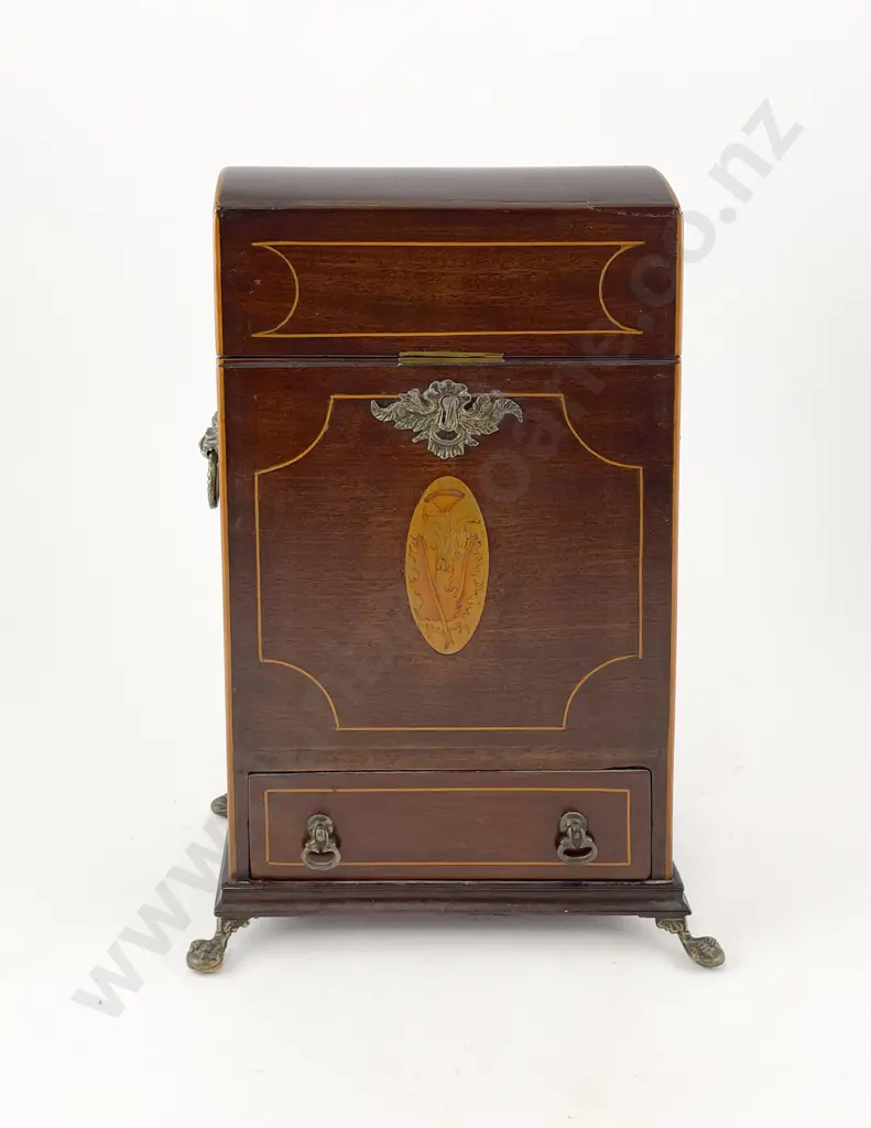 Geo III Mahogany & Inlaid Tantalus Image 1++