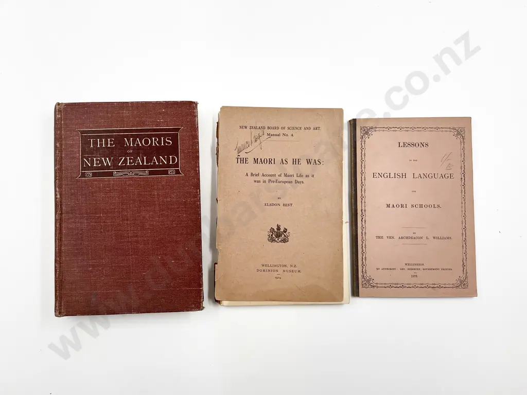 3 Maori Books Image 1++