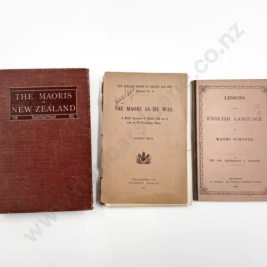 3 Maori Books