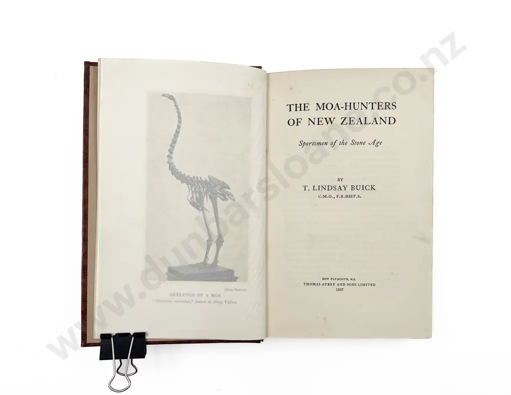 Buick T Lindsay - The Moa-Hunters Of New Zealand Image 1++