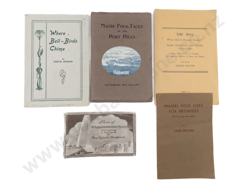 5 Maori Booklets Image 1++