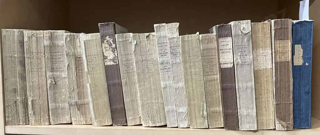 17 Early Volumes Of Transactions And Proceedings of the New Zealand Institute Image 1++