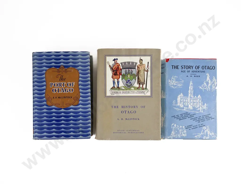 3 Volumes On Otago Image 1++