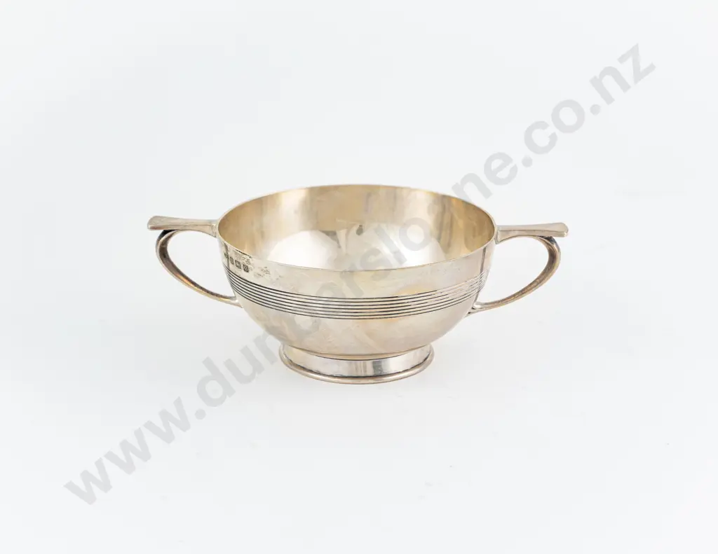 Geo V S/S Two Handled Bowl Image 1++