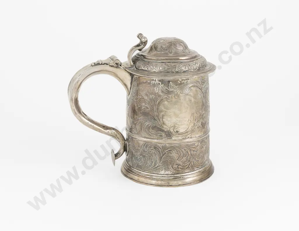 An Attractive Geo I S/S Gilt Tankard Image 1++