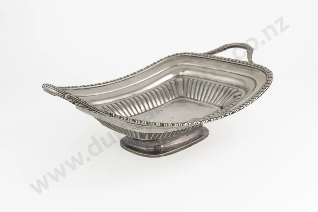 Attractive C19th S/S Table Bowl Image 1++