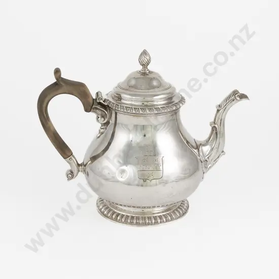Vict S/S Teapot