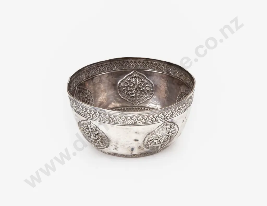 Indian Silver Fruit Bowl Image 1++
