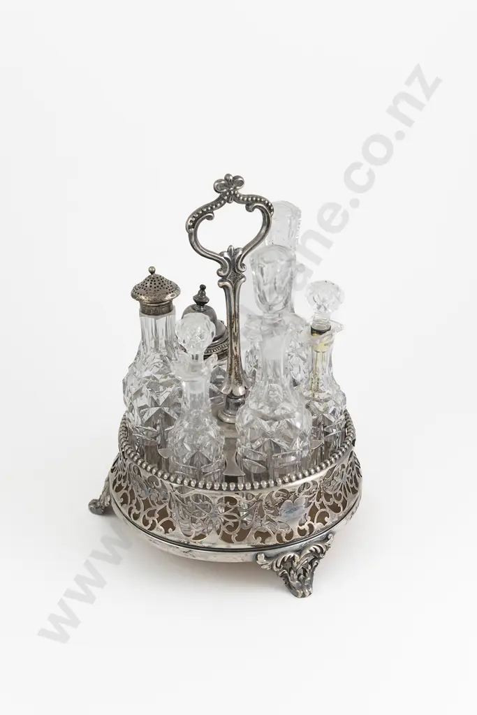 Vict S/S Six Division Bottle Stand Image 1++