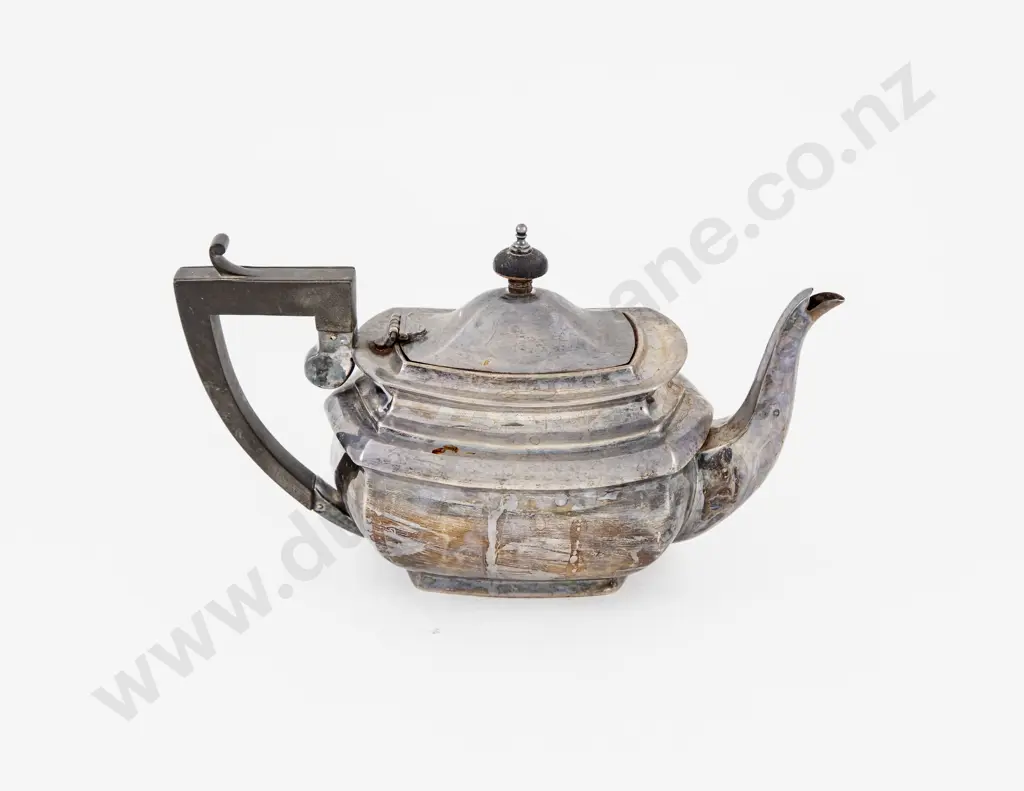 Geo V S/S Batchelors Teapot Image 1++