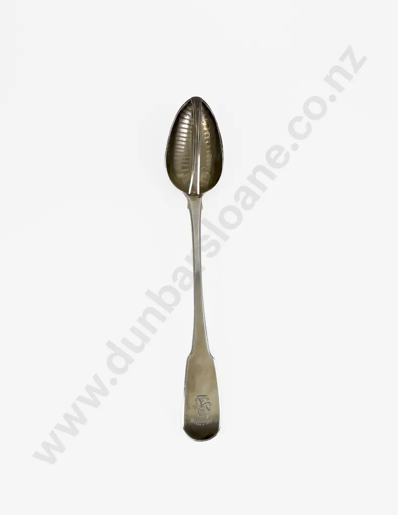 Geo III S/S Divider Spoon Image 1++