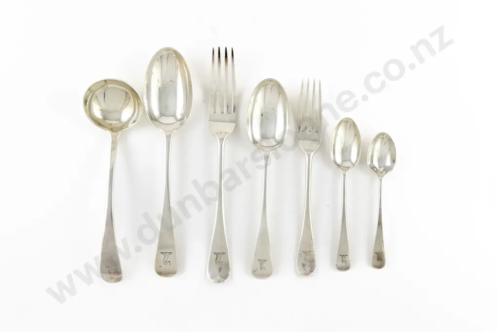 Good Quality Edw VII Oak Cased 81 Piece S/S Suite Of Cutlery Image 1++