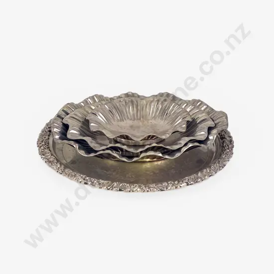Set Of 3 Walker & Hall Graduated S/P Oval Bowls