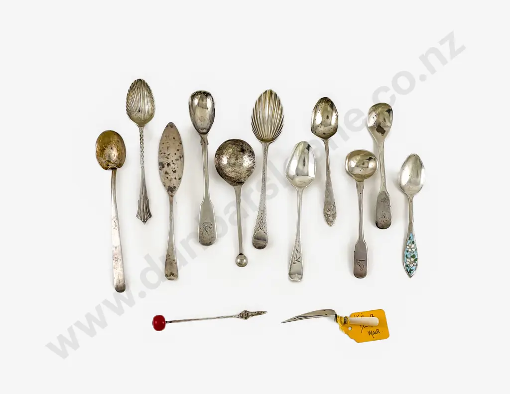 Ten Various S/S Tea & Coffee Spoons Image 1++