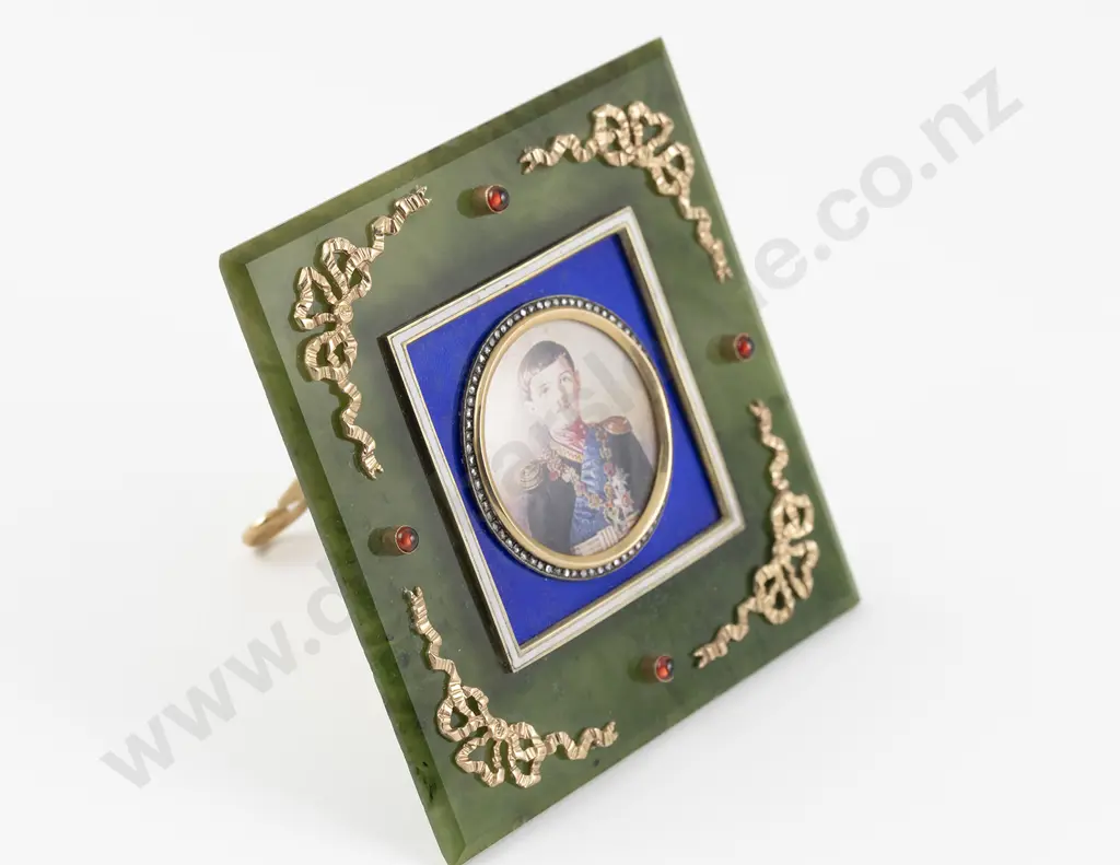 Faberge Style Nephrite & Gold Mounted Photo Frame By Workmaster Victor Aarne Image 1++