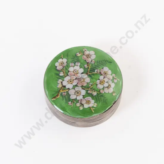 Attractive Edw VII S/S & Enamel Circular Pill Box