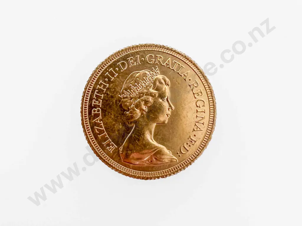 QEII 1979 Full Gold Sovereign Image 1++