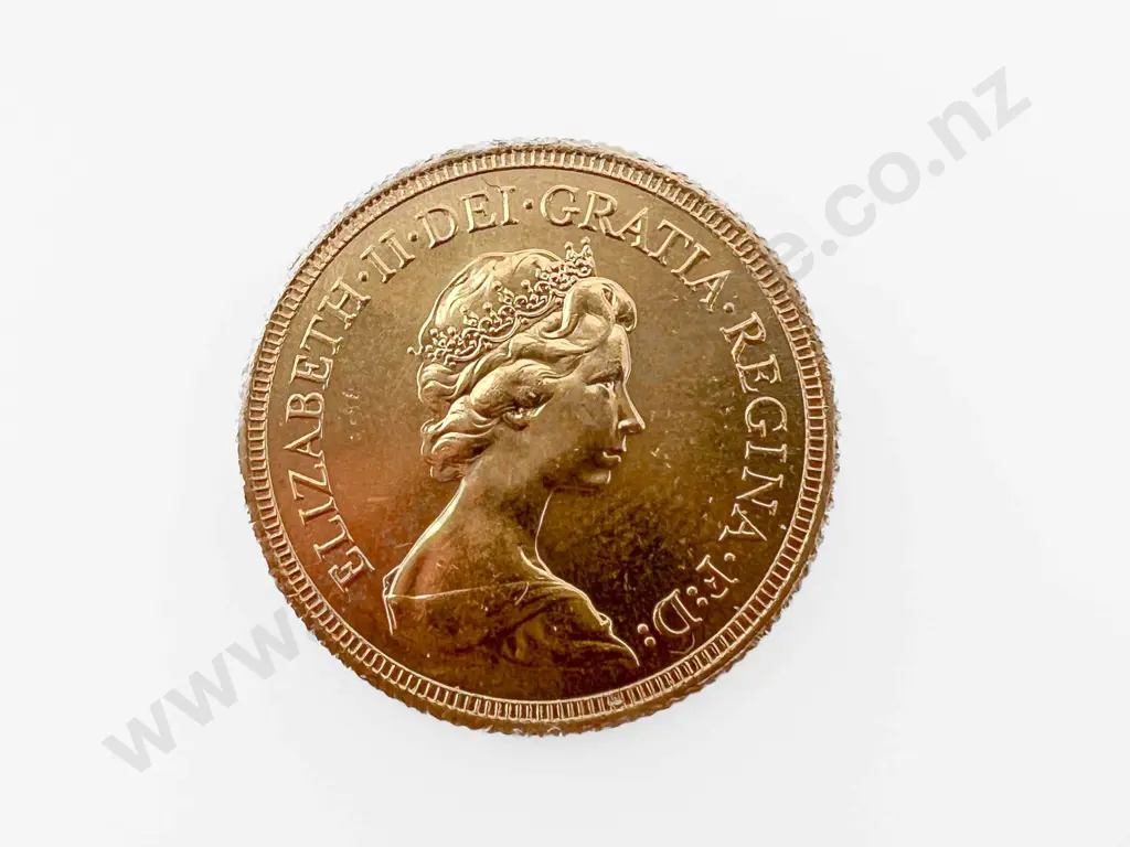 QEII 1980 Full Gold Sovereign Image 1++