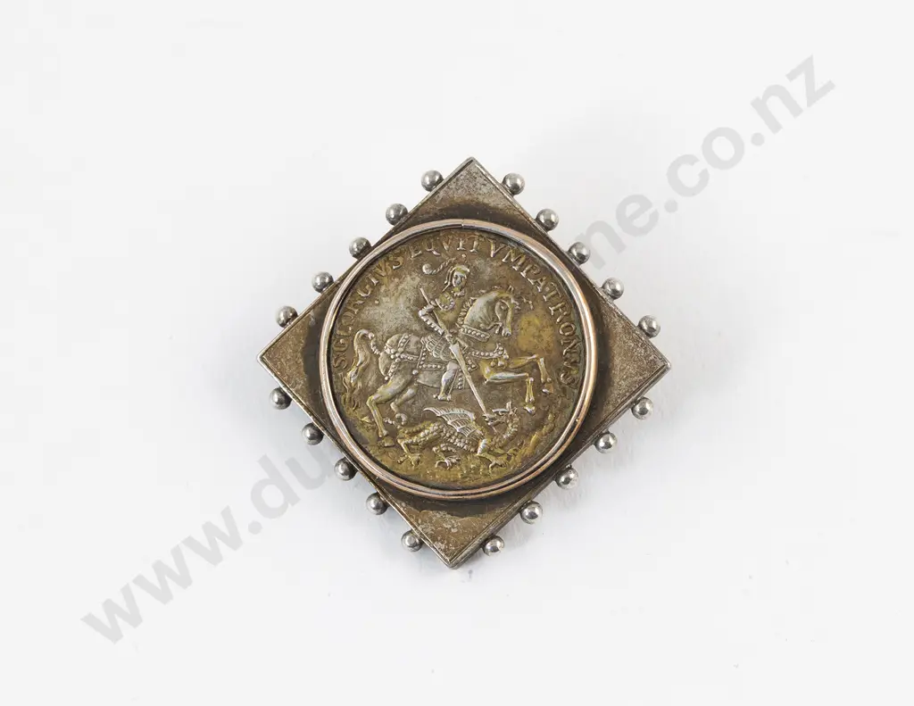 Silver Hungry St. George's S:Georgivs.Eqvitvm.Patronvs Medal Brooch Image 1++