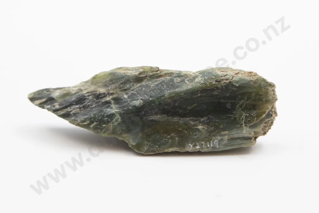 A Pounamu Awl Image 1++