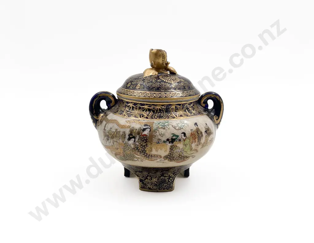 Satsuma Lidded Censer Image 1++