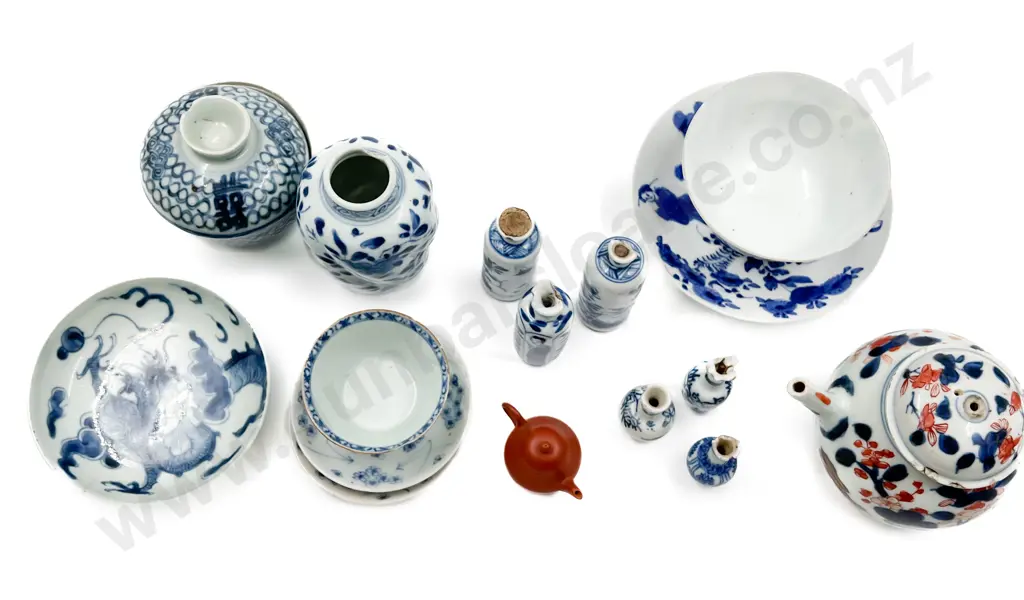 Quantity of Blue and White China Image 1++