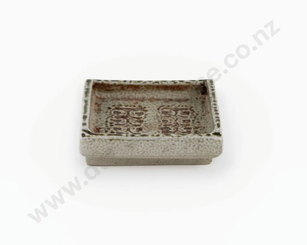 Juliet Peter Rectangular Dish Image 1++