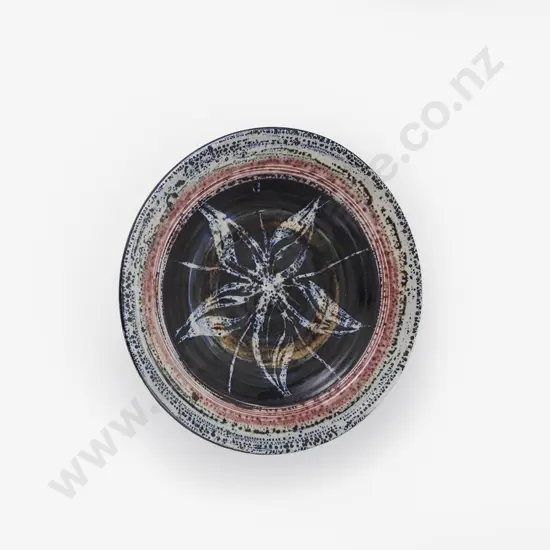 Mirek Smisek Wall Charger