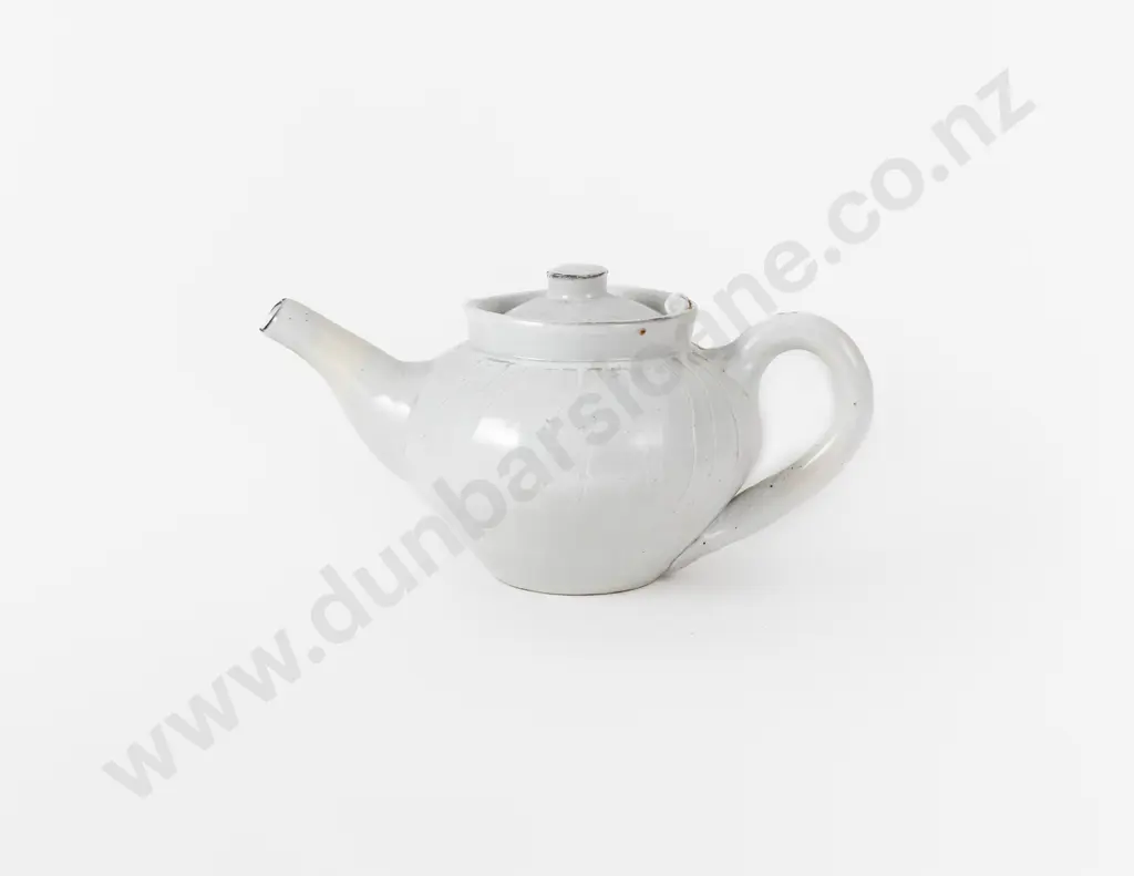 Ross Mitchell Anyon Teapot Image 1++
