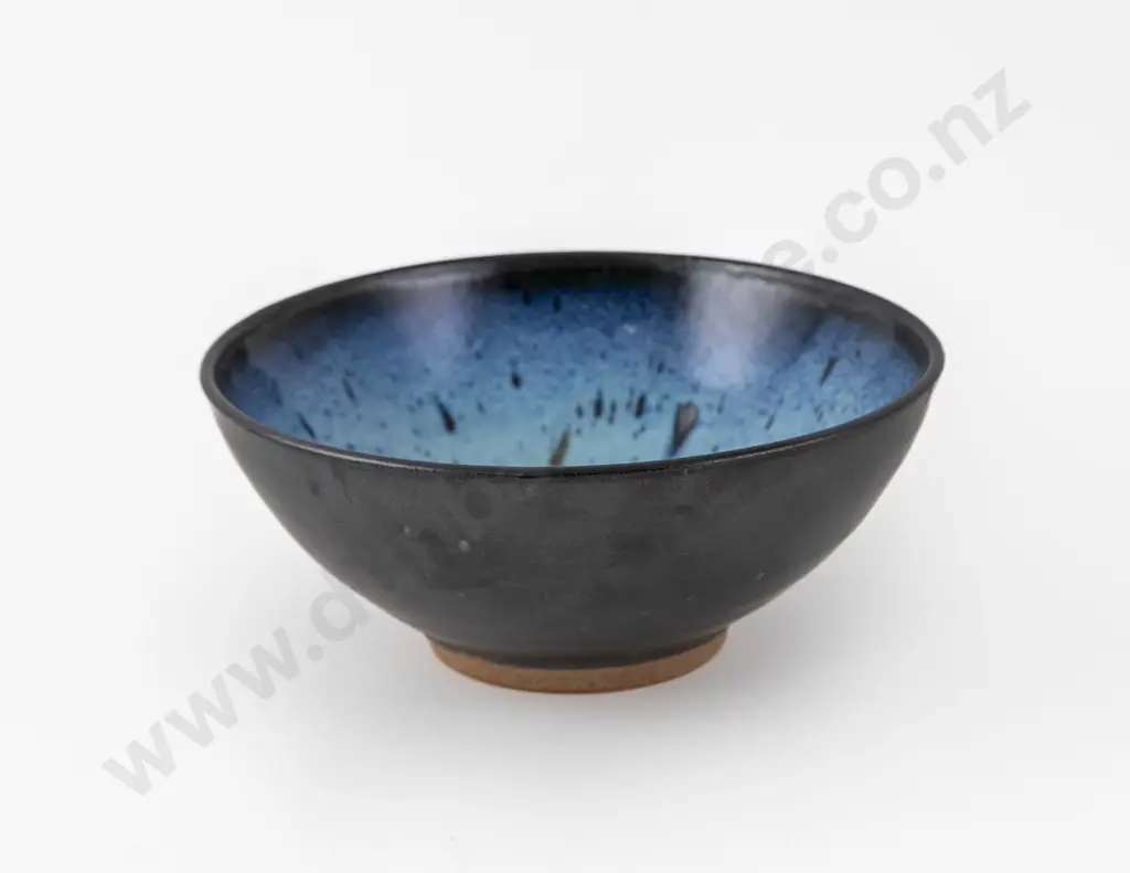 Peter Stichbury Bowl Image 1++