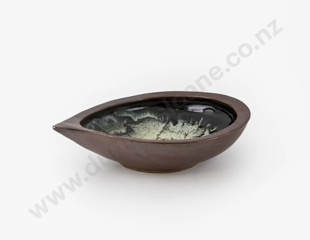 James Greig Unfolding Form Bowl (a/f) Image 1++