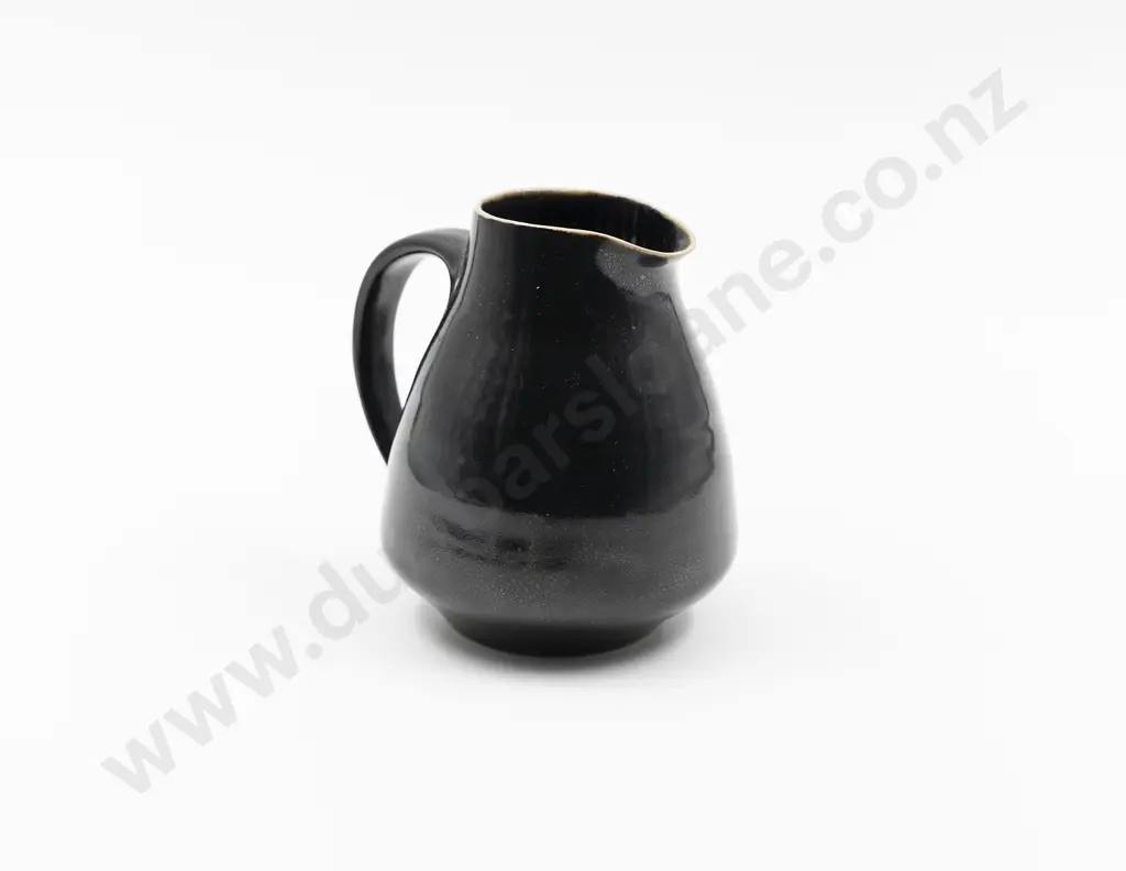 Dame Lucie Milk Jug Image 1++