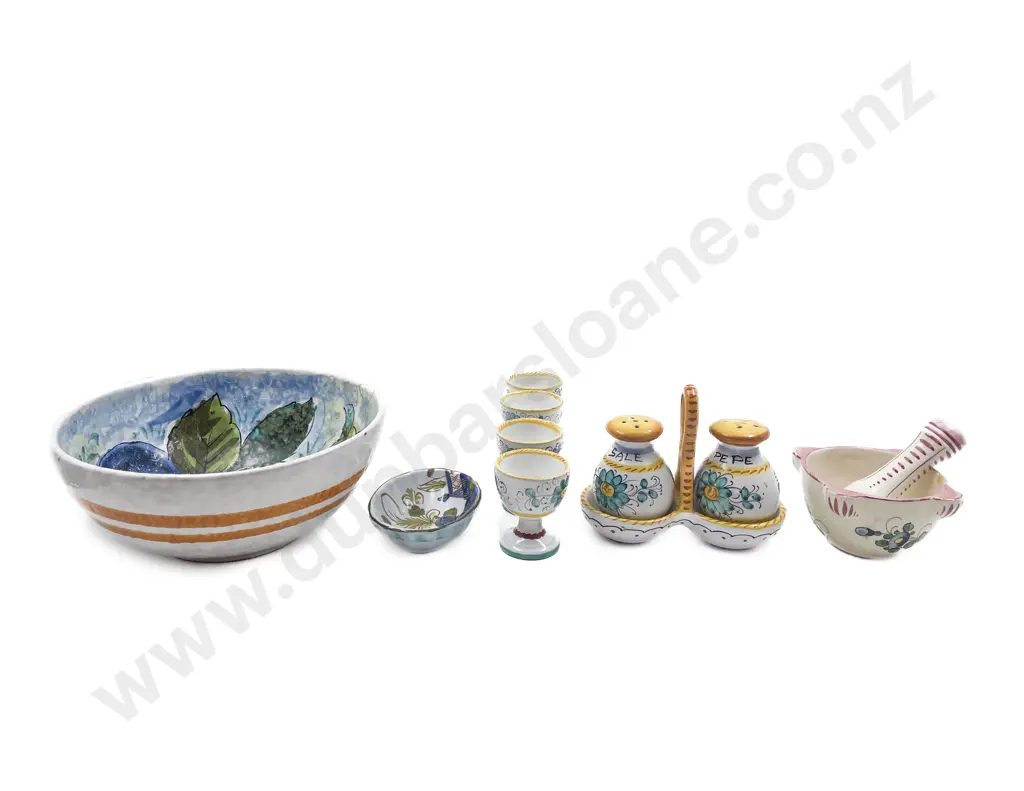 Small Quantity of Assorted Italian Hand Painted China Image 1++
