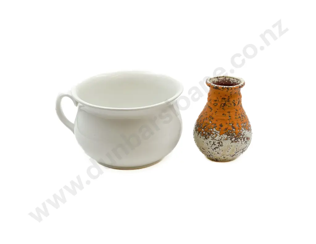 Small German Vase Together with Ceramic Potty Image 1++