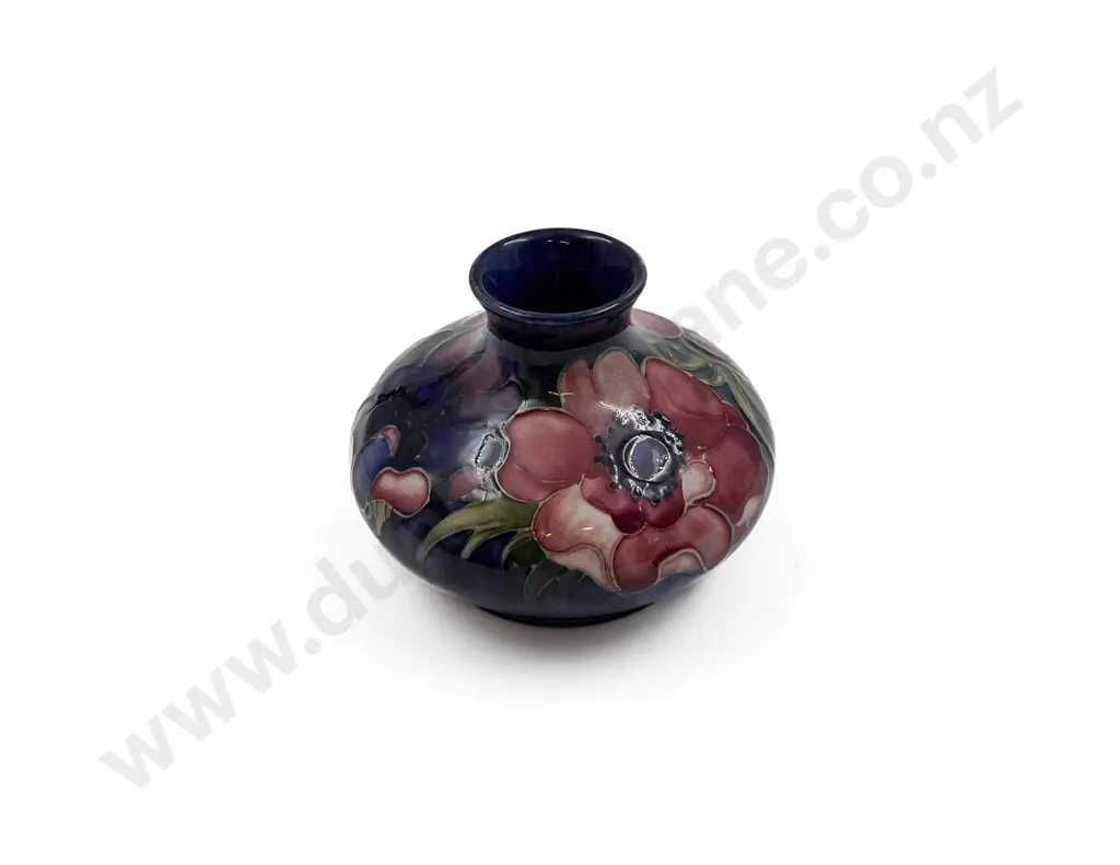 Moorcroft Anemone Squat Vase Image 1++