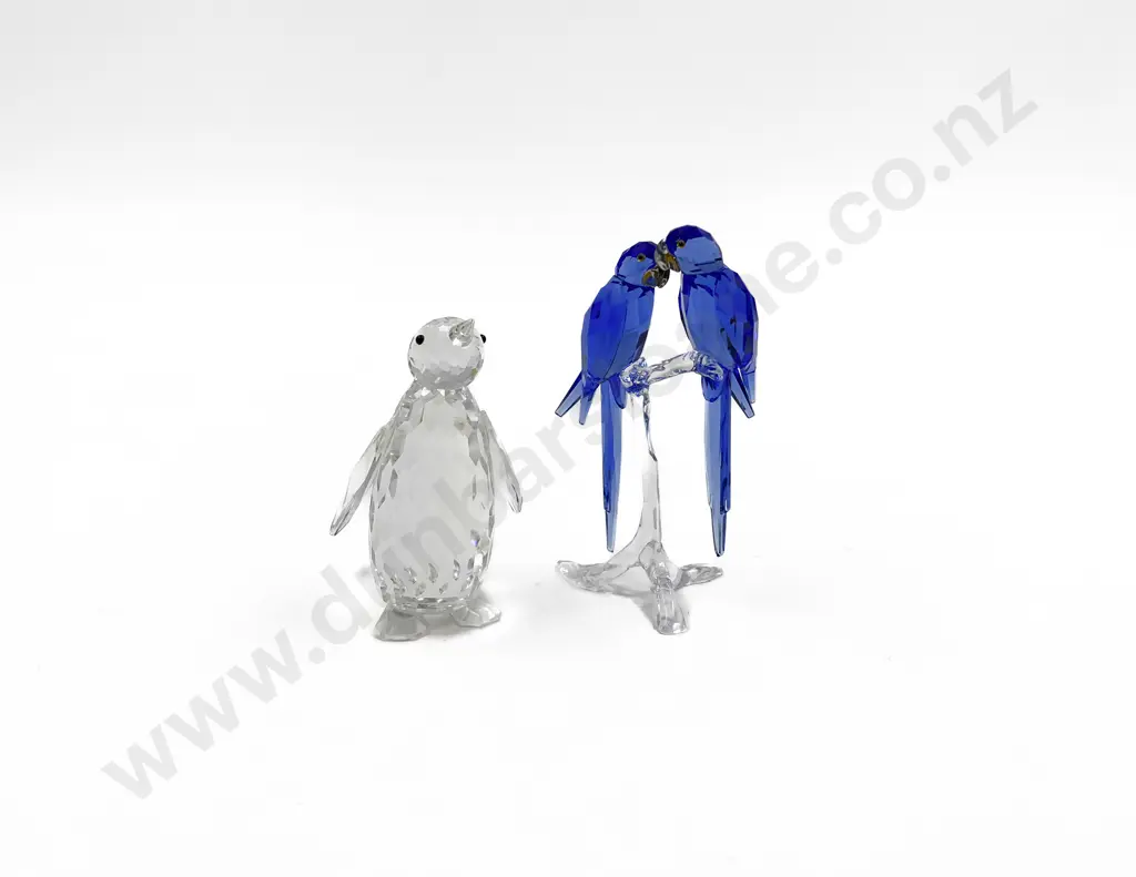 Swarovski Penguin and Parrot Group Figure Image 1++