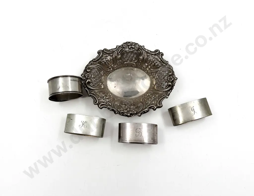 S/S Bon Bon Dish Together with Four S/S Napkin Rings Image 1++