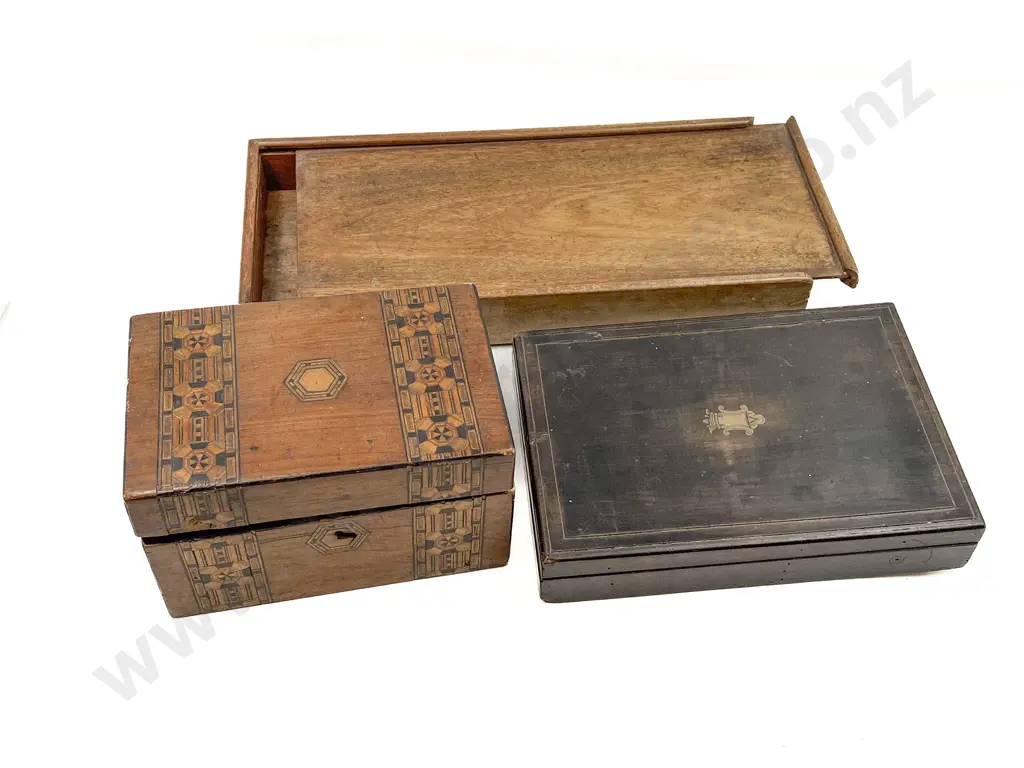 Three Assorted Vintage Boxes Image 1++