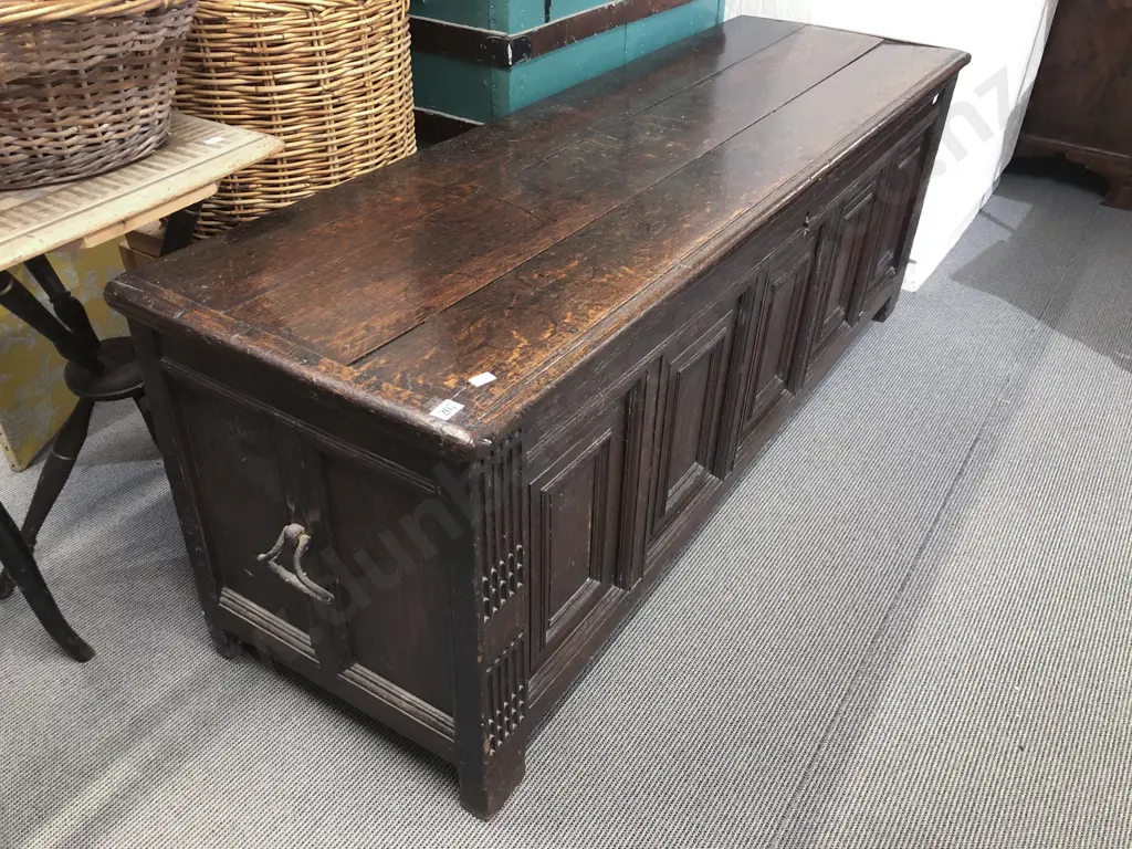 Large C18th Oak Coffer Image 1++