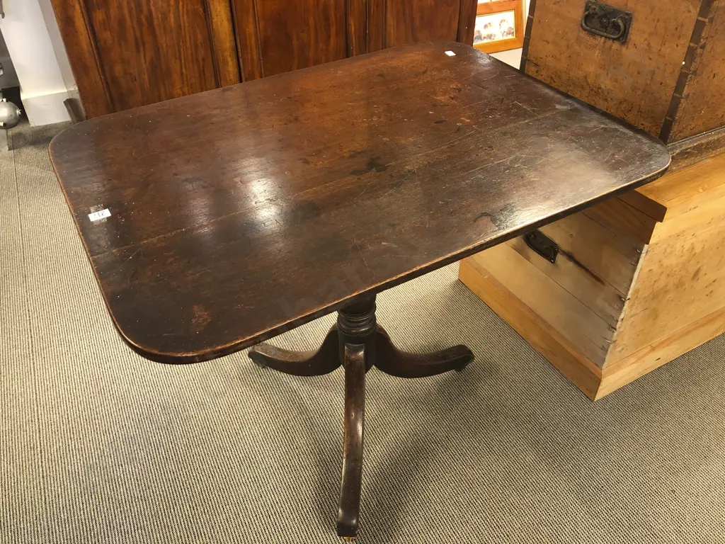 Regency Mahogany Snap Top Supper Table Image 1++