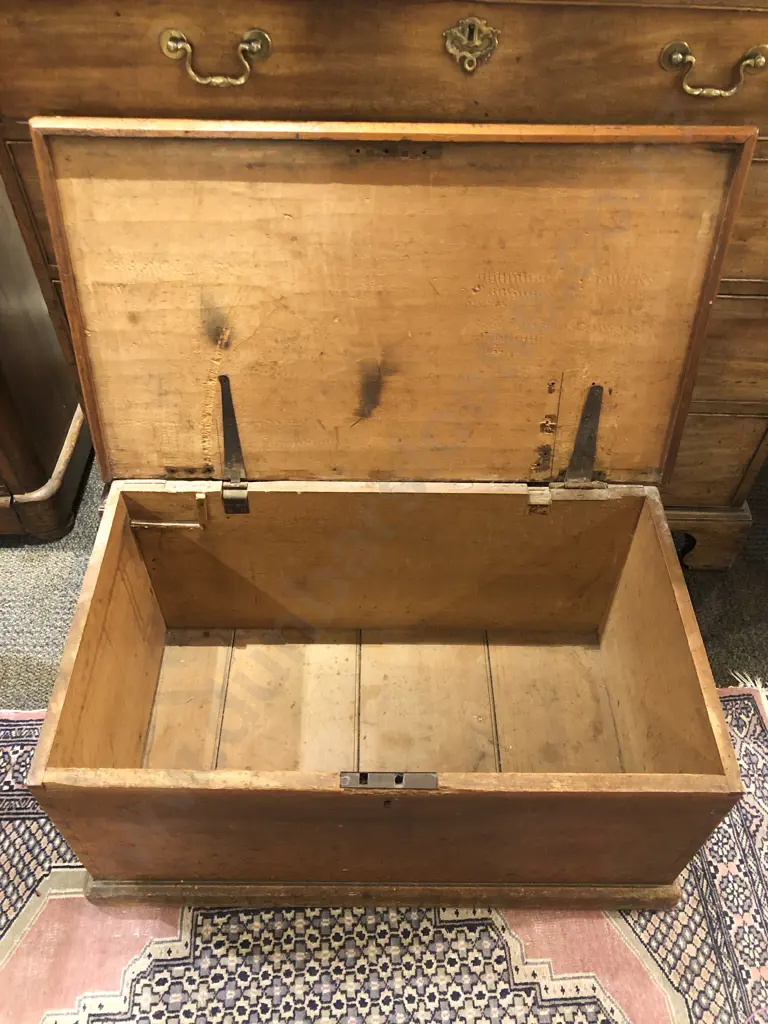 Victorian Australian Wooden Tool Chest Image 1++