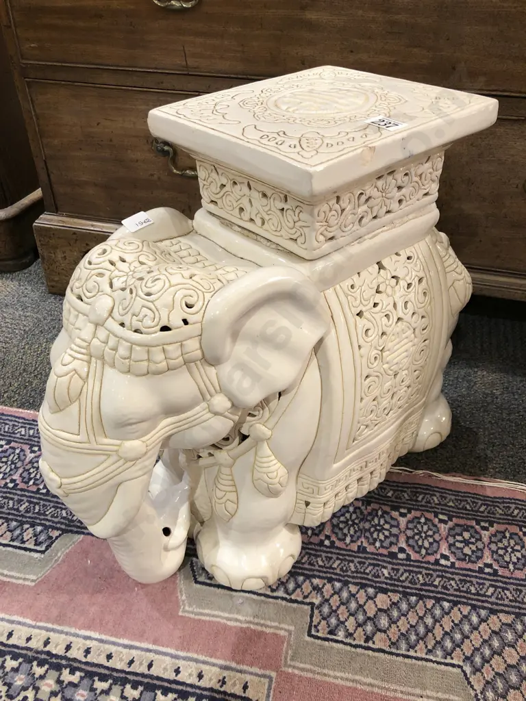 Ceramic Elephant Form Verandah Stool Image 1++