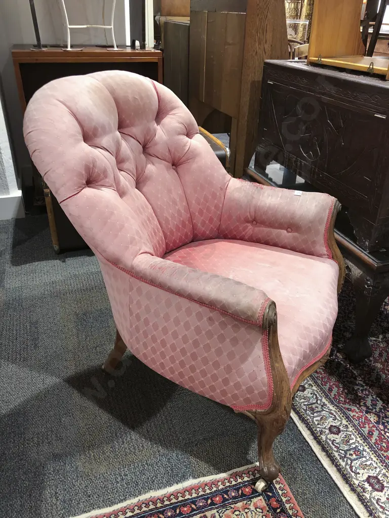 Victorian Mahogany Button Back Grandfather Chair Image 1++