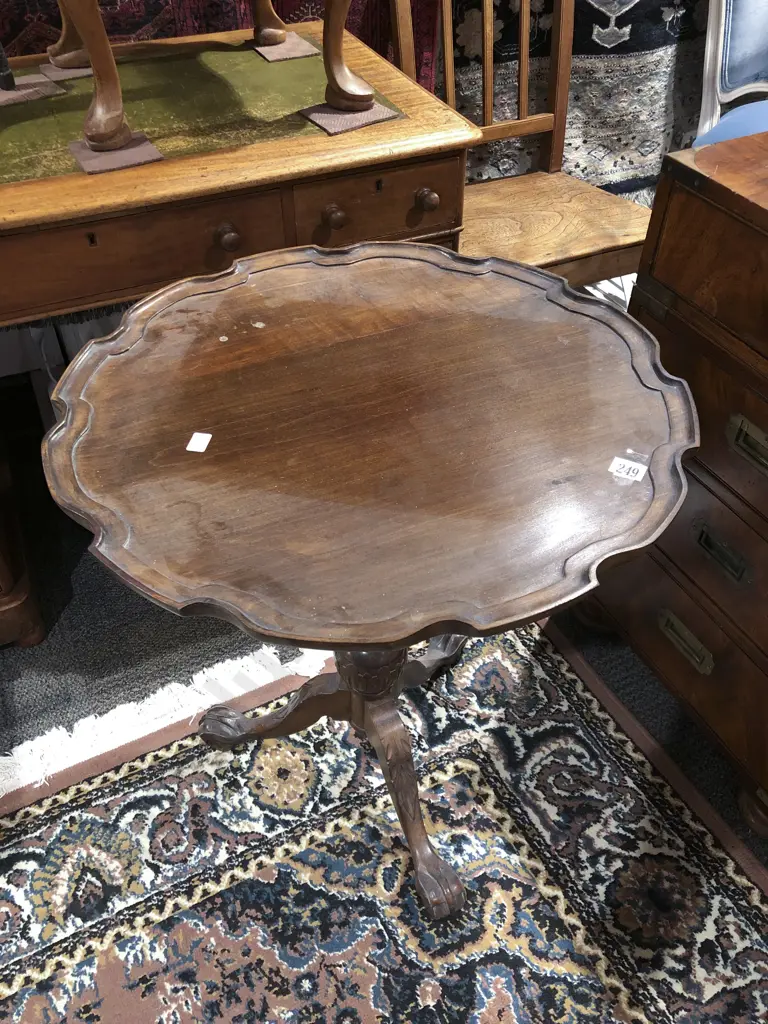 Repro. Mahogany Wine Table Image 1++