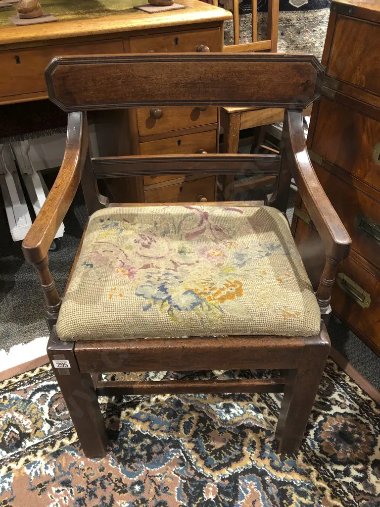 Geo III Mahogany Childs Chair Image 1++