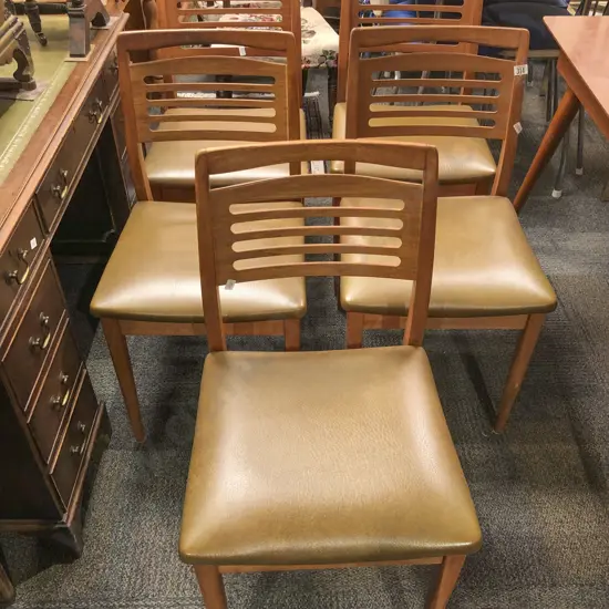 ******Set of Five Retro Teak Dining Chairs *** PLEASE NOTE DESCRIPTION CHANGE
